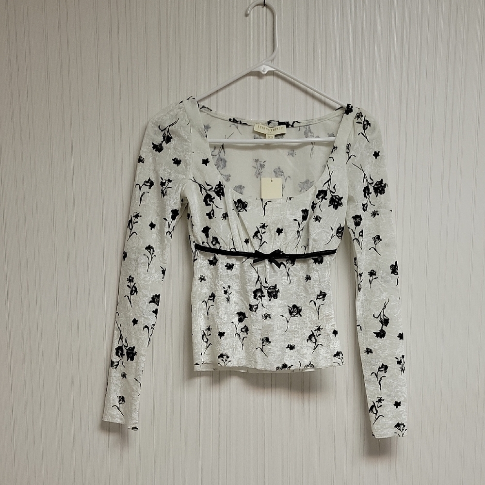 Thirty/Thirty LA Long Sleeve Black White Top XS New Fairy Whimsigoth